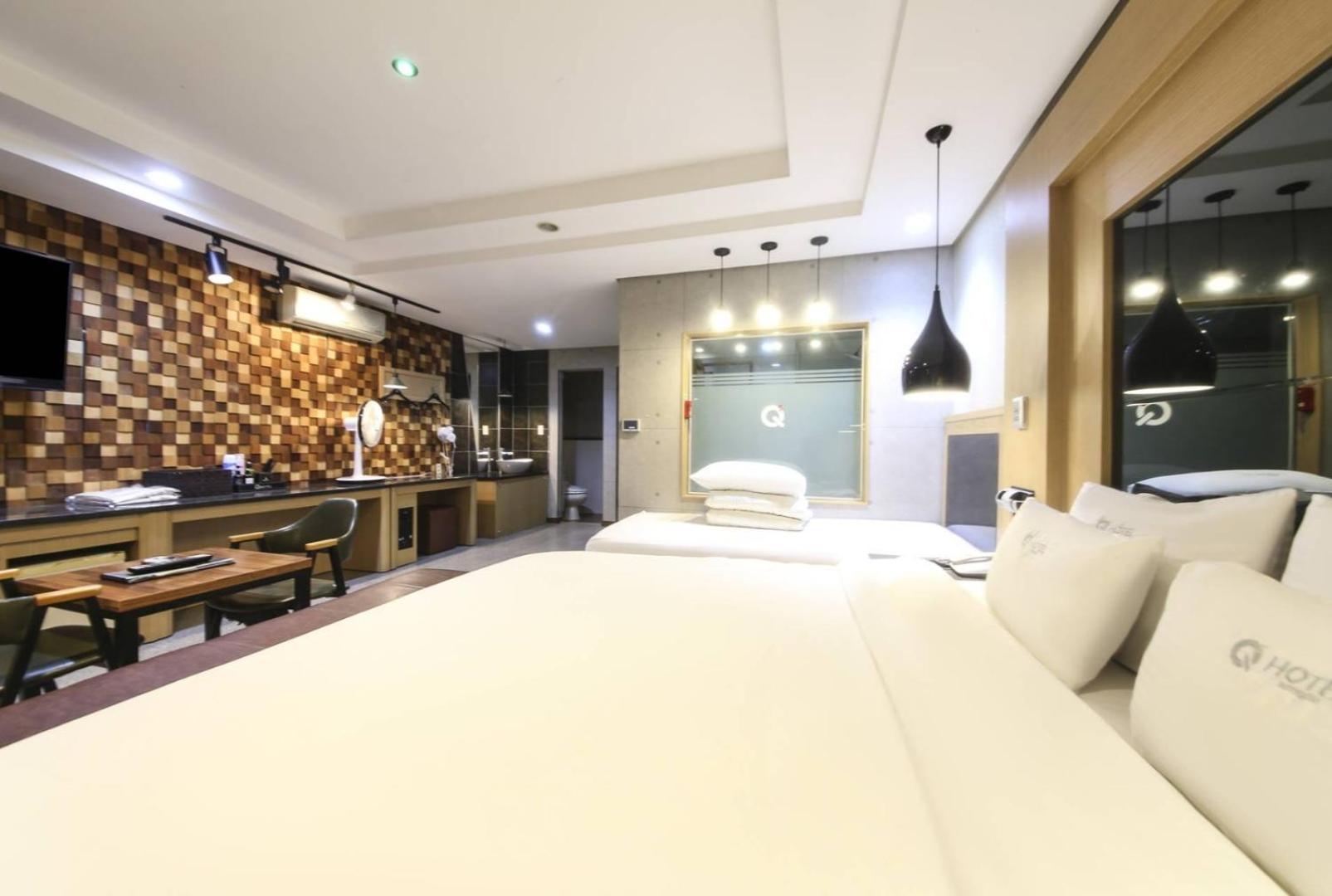 Q5 Hotel Busan Songdo ภายนอก รูปภาพ