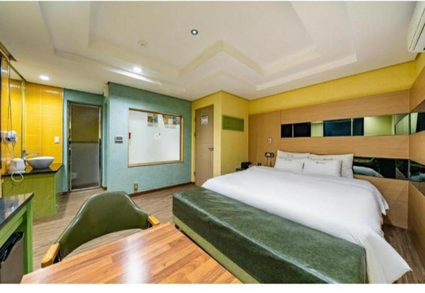 Q5 Hotel Busan Songdo ภายนอก รูปภาพ