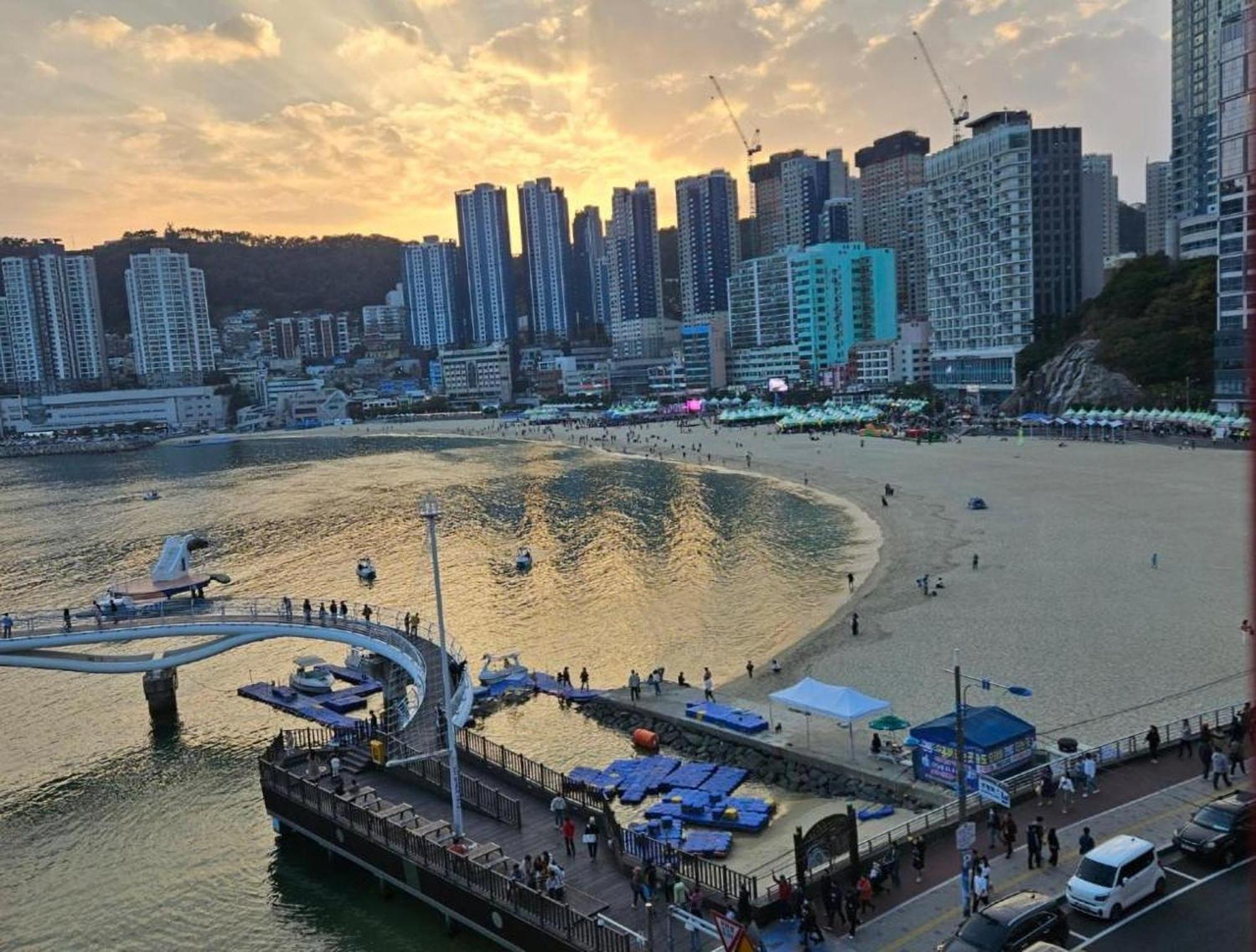 Q5 Hotel Busan Songdo ภายนอก รูปภาพ